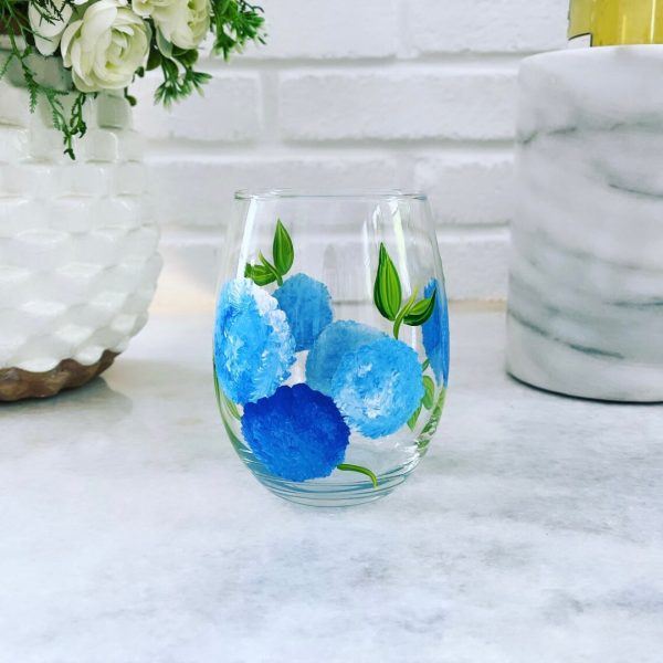 Wine by Design Handpainted Hydrangea Stemless Glass Supply