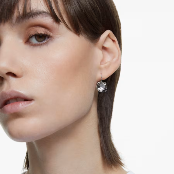 Swarovski Millenia Round Drop Earrings - Black Silver Online now